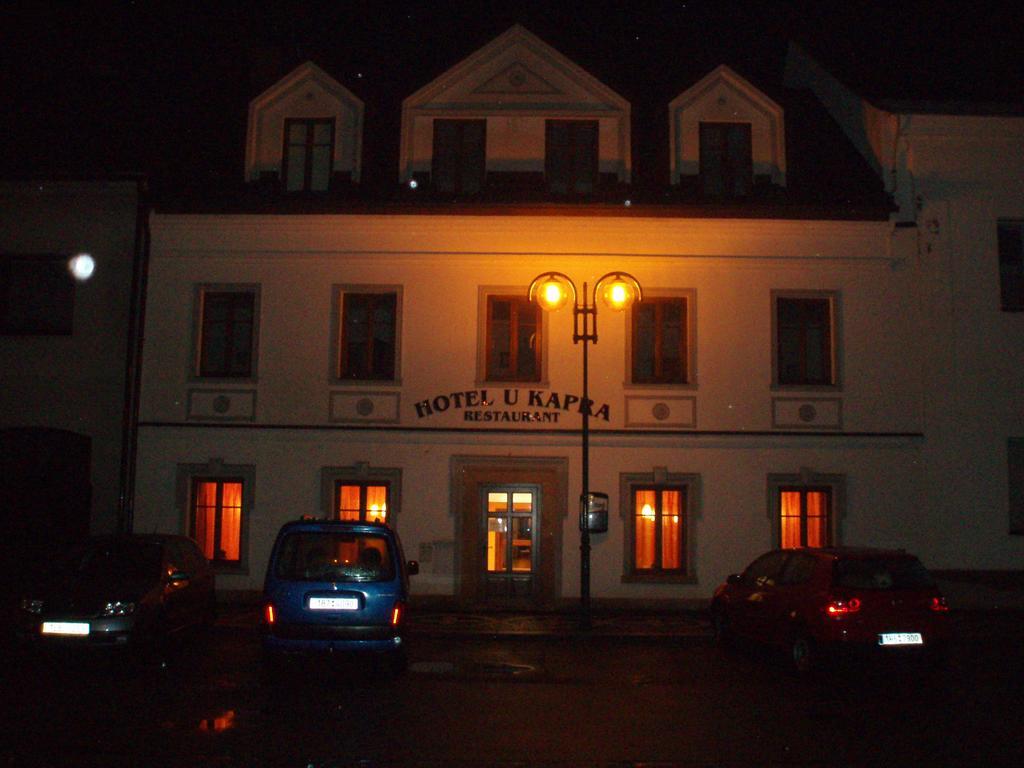 Hotel U Kapra Lázně Bělohrad Eksteriør billede
