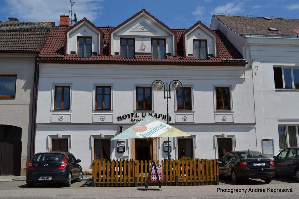 Hotel U Kapra Lázně Bělohrad Eksteriør billede